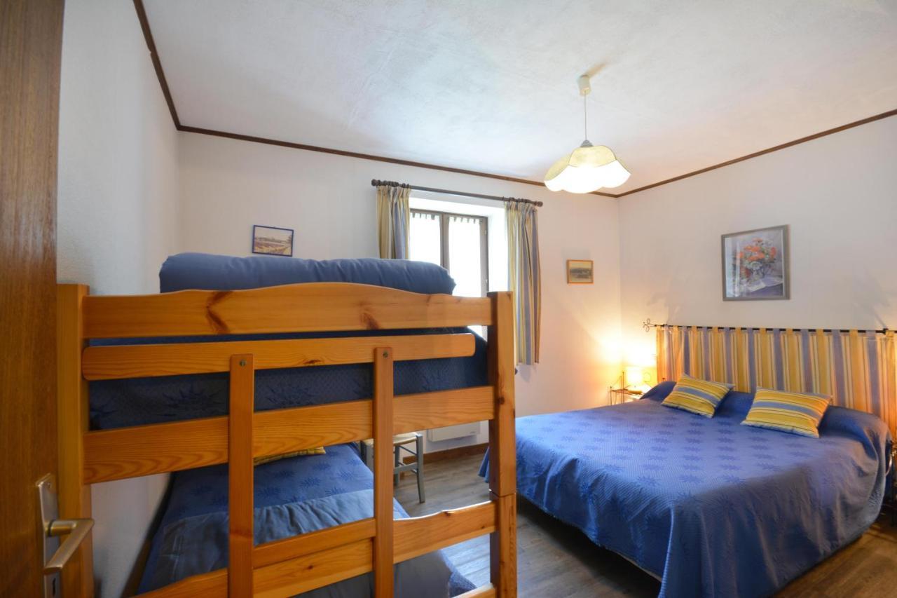Chambre D'Hotes Au Vieux Chene Grillon エクステリア 写真